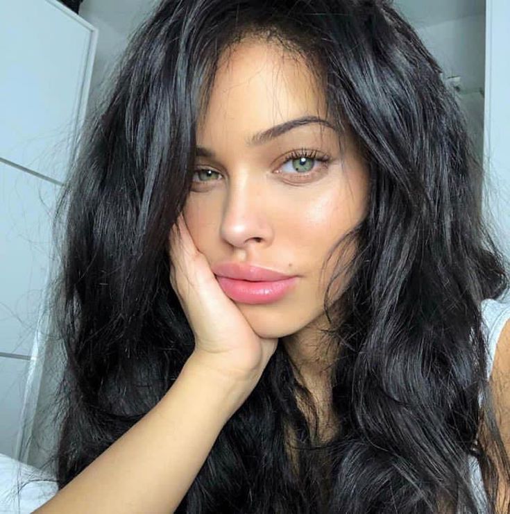 Sara, Miami